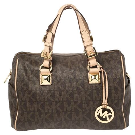 michael kors tasche grau|Michael Kors discontinued satchels.